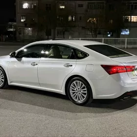 Toyota Avalon 2013