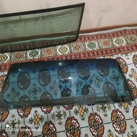 lada zawadskoy  ayna