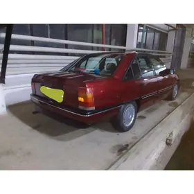 Opel Omega 1989