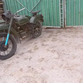 Ural 4320 1998