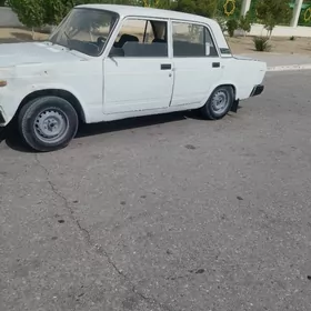 Lada 2107 2000