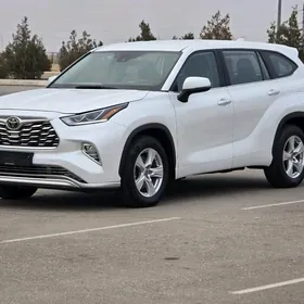 Toyota Highlander 2020