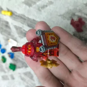 продаю Лего