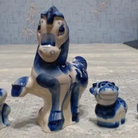 Статуэтки. Фарфор.