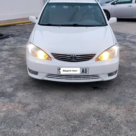 Toyota Camry 2005