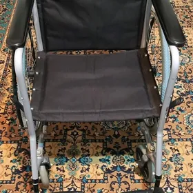Инвалидный коляска