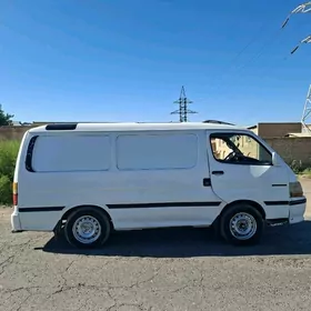 Toyota Hiace 1993
