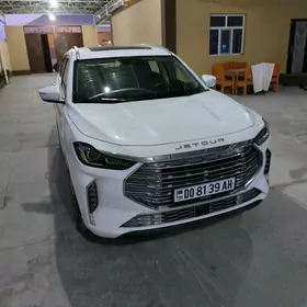 Jetour X70 Plus 2021