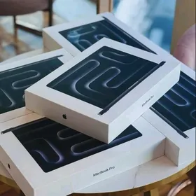 Macbook Pro 16|M4 Max|36GB️