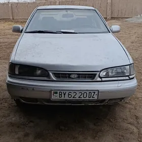 Hyundai Sonata 1993