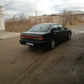 Nissan Cefiro 1998