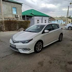 Toyota Corolla 2016