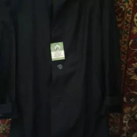 Мужской плащ