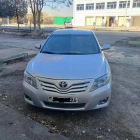 Toyota Camry 2009