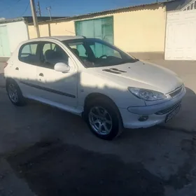 Peugeot 206 2010