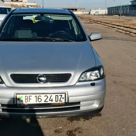 Opel Astra 2003
