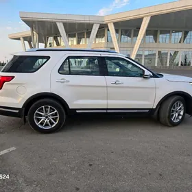 Ford Explorer 2019