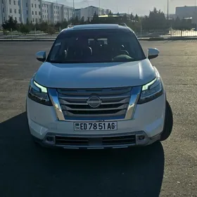Nissan Pathfinder 2022