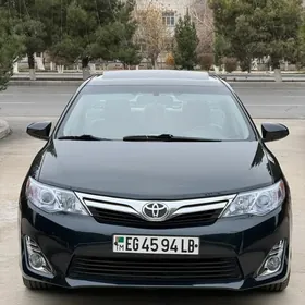 Toyota Camry 2013