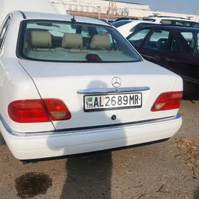 Mercedes-Benz 300E 1998