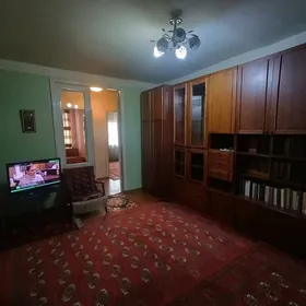 4 mkr  3 etaş 4 Kom 72 m²