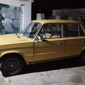 Lada 2103 1980