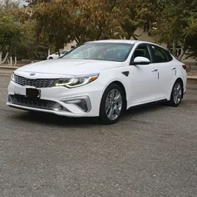 Kia Optima 2020