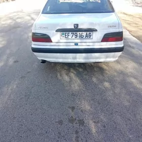 Peugeot 405 2006
