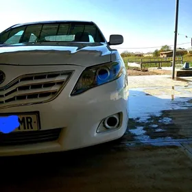 Toyota Camry 2010