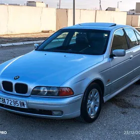 BMW E39 1999