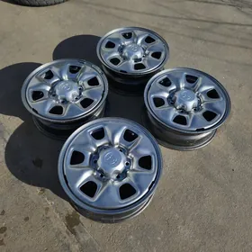 Hilux morda taze zapjaslar