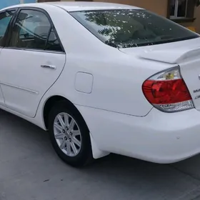 Toyota Camry 2005