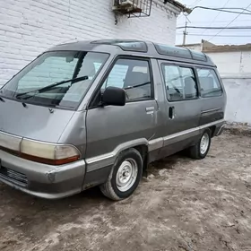Toyota Town Ace 1990