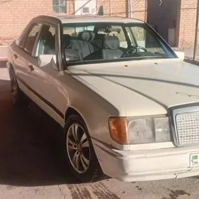 Mercedes-Benz 230E 1994