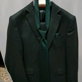 kostyum костюм