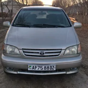 Toyota Sienna 2001