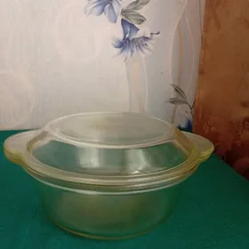 Стеклянная кастрюля