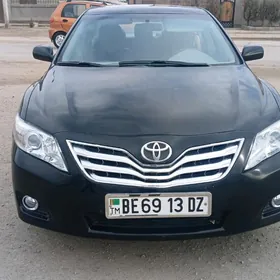 Toyota Camry 2010