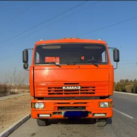 Kamaz 6520 2003
