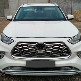 Toyota Highlander 2020