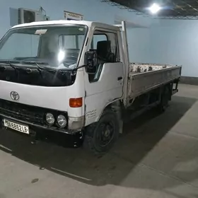 Toyota Dyna 1998