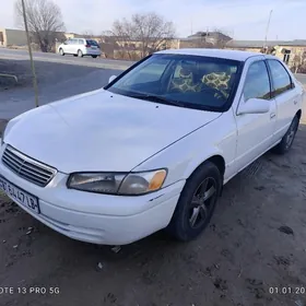 Toyota Camry 1998
