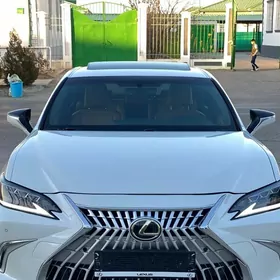 Lexus ES 350 2019