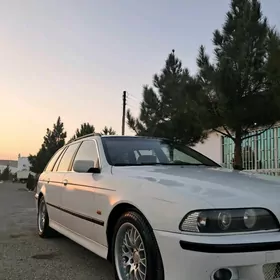 BMW E39 2002