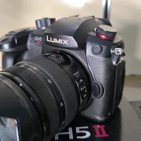 Panasonic Lumix 5 ll