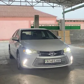 Toyota Camry 2015