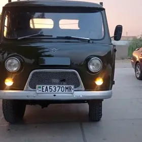 UAZ 452 1983