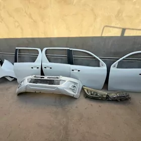 Toyota Hilux  (2016-25)