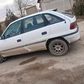 Opel Astra 1992
