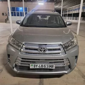 Toyota Highlander 2018